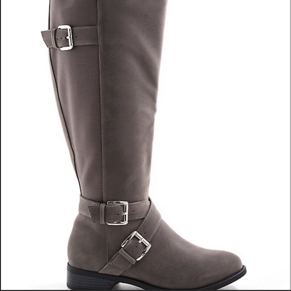 torrid Shoes - Torrid Knee Boot Dark Gray Size 8WW